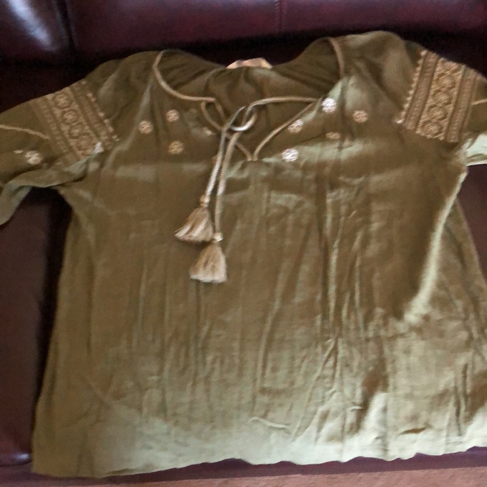 Embroidered top